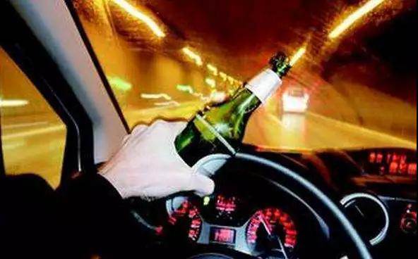 真的假的？最新交規(guī)：酒后躺車內(nèi)休息也算酒駕？